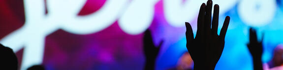 &lt;p&gt;&lt;span class=&quot;firstRow&quot;&gt;Kinder und Jugendliche&lt;/span&gt;&lt;/p&gt;3